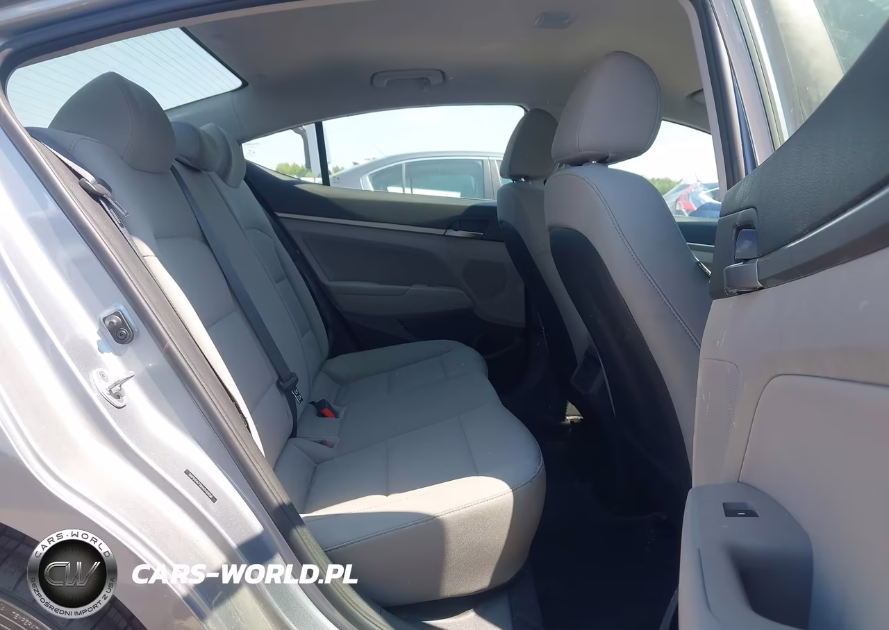 2017 Hyundai Elantra Se VIN:5NPD84LF8HH040858 - 8