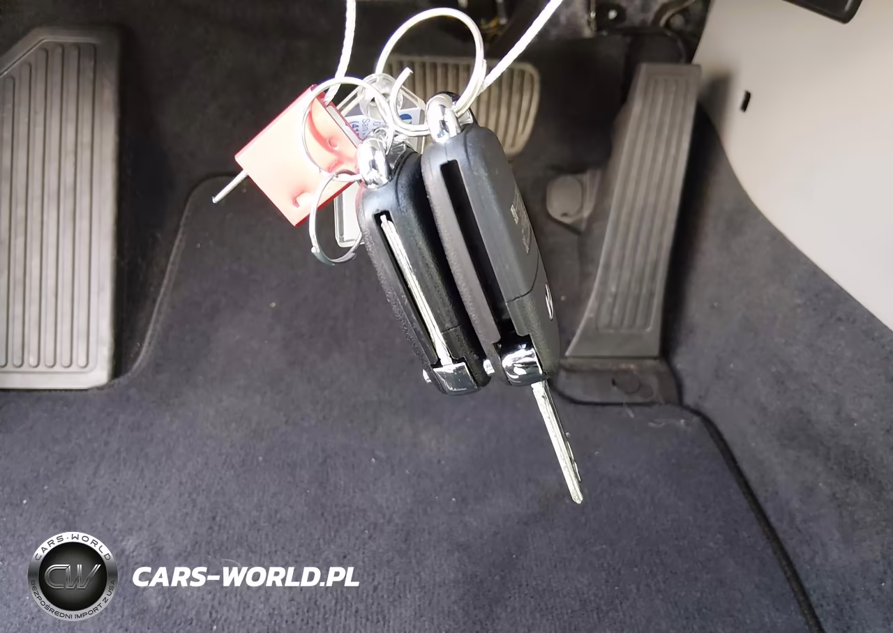 2019 Hyundai Sonata Eco VIN:5NPE24AA2KH774920 - 11