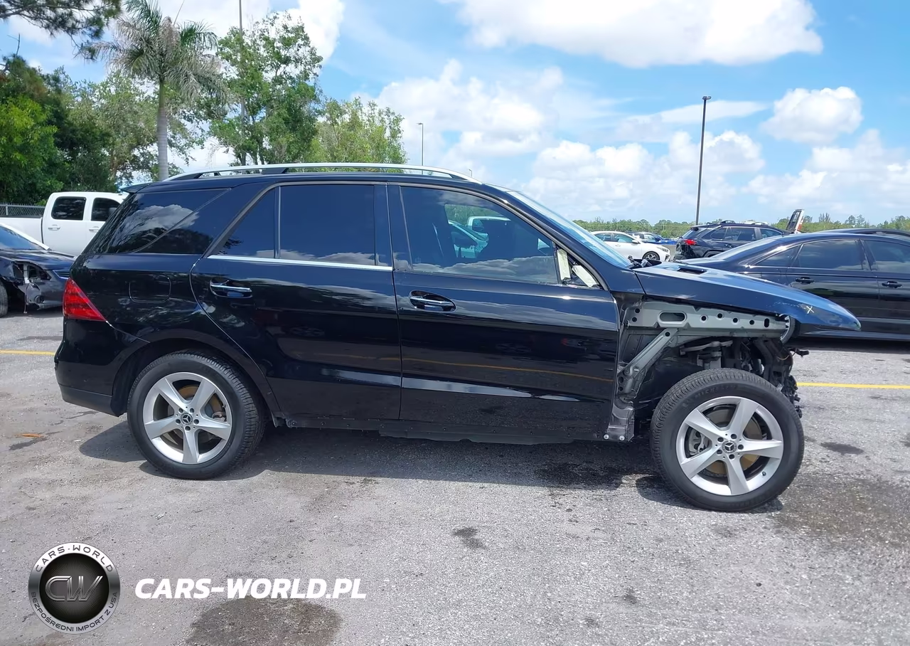 2019 Mercedes-Benz Gle 400 4Matic VIN:4JGDA5GB2KB211268 - 14