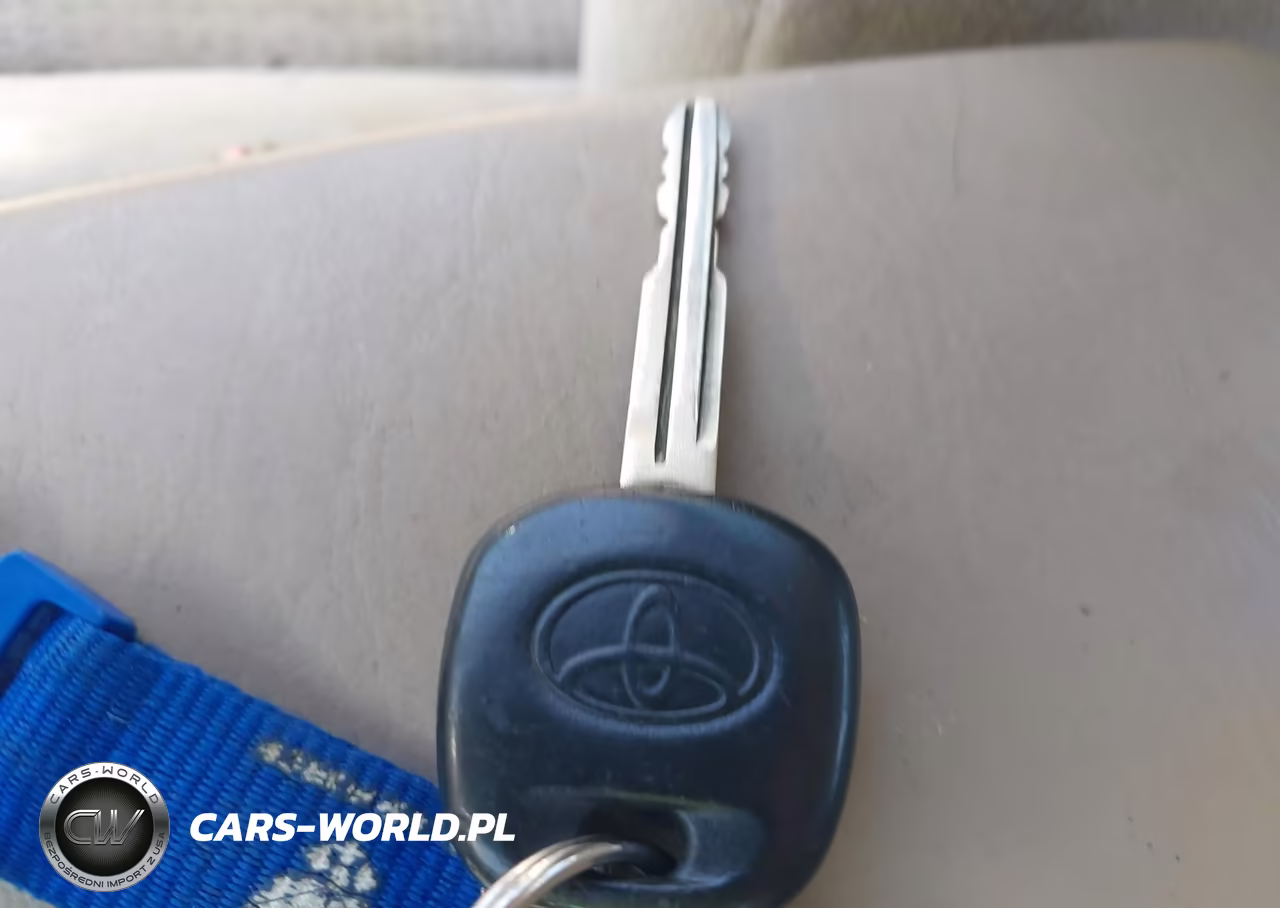2007 Toyota Corolla Ce VIN:1NXBR32E87Z782927 - 11