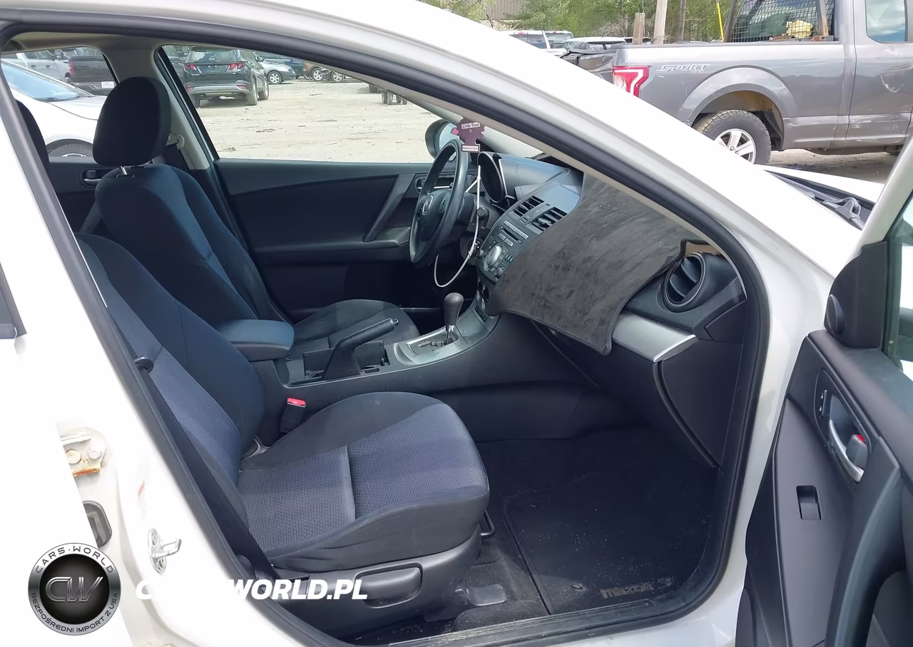 2010 Mazda Mazda3 I Touring VIN:JM1BL1SG7A1184686 - 5