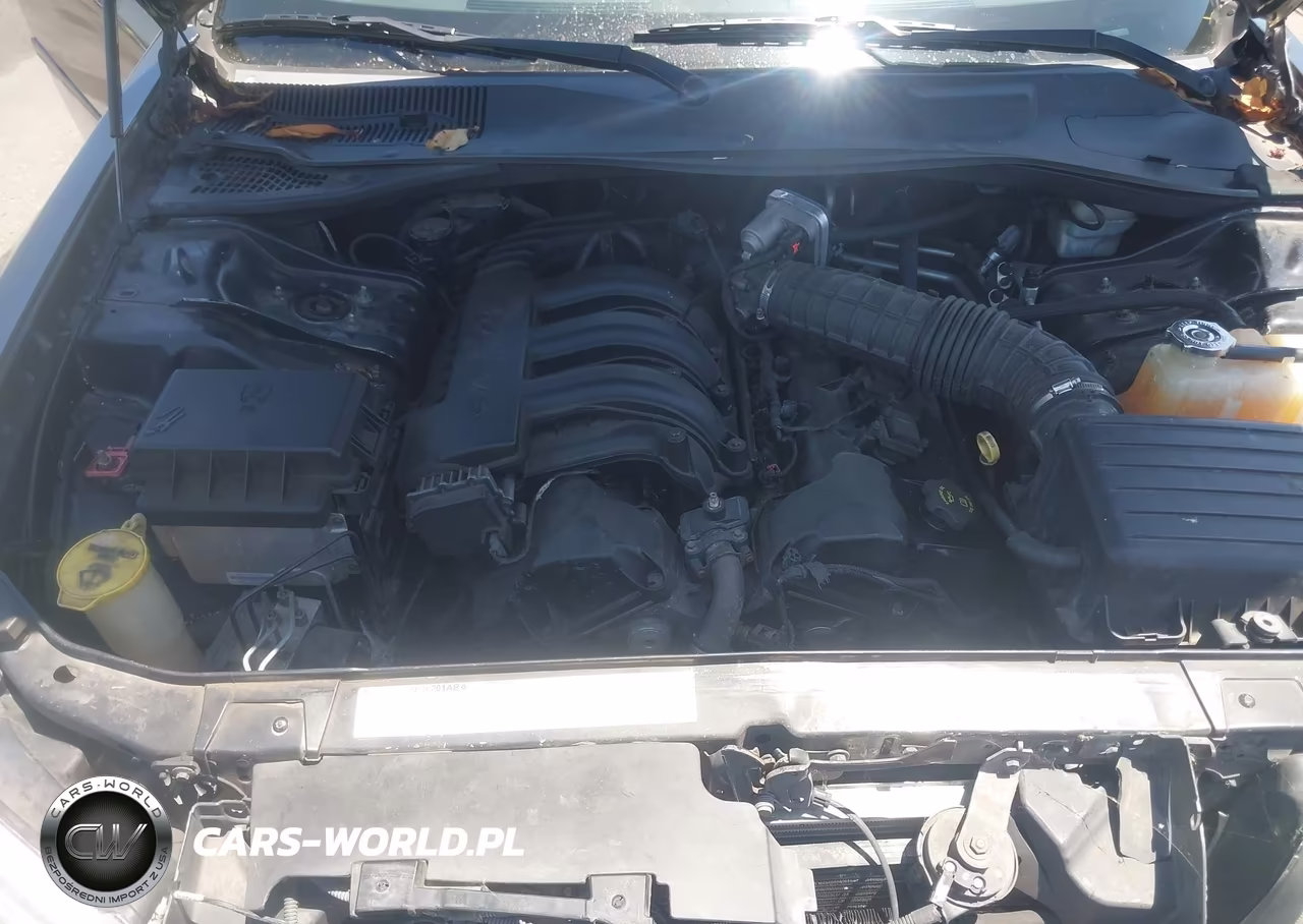 2005 Chrysler 300 VIN:2C3JA43R65H614660 - 10