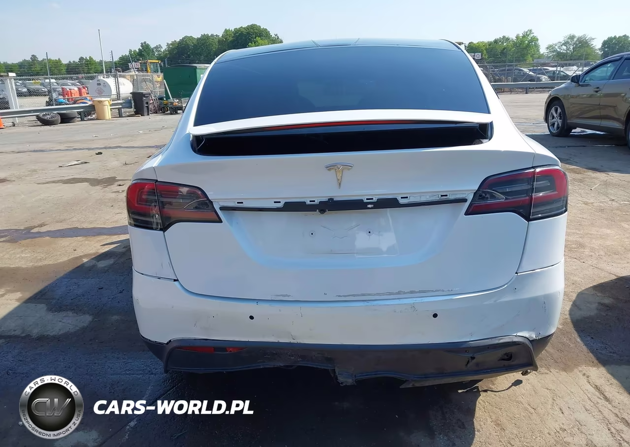 2022 Tesla Model X Dual Motor All-Wheel Drive VIN:7SAXCBE57NF361677 - 16