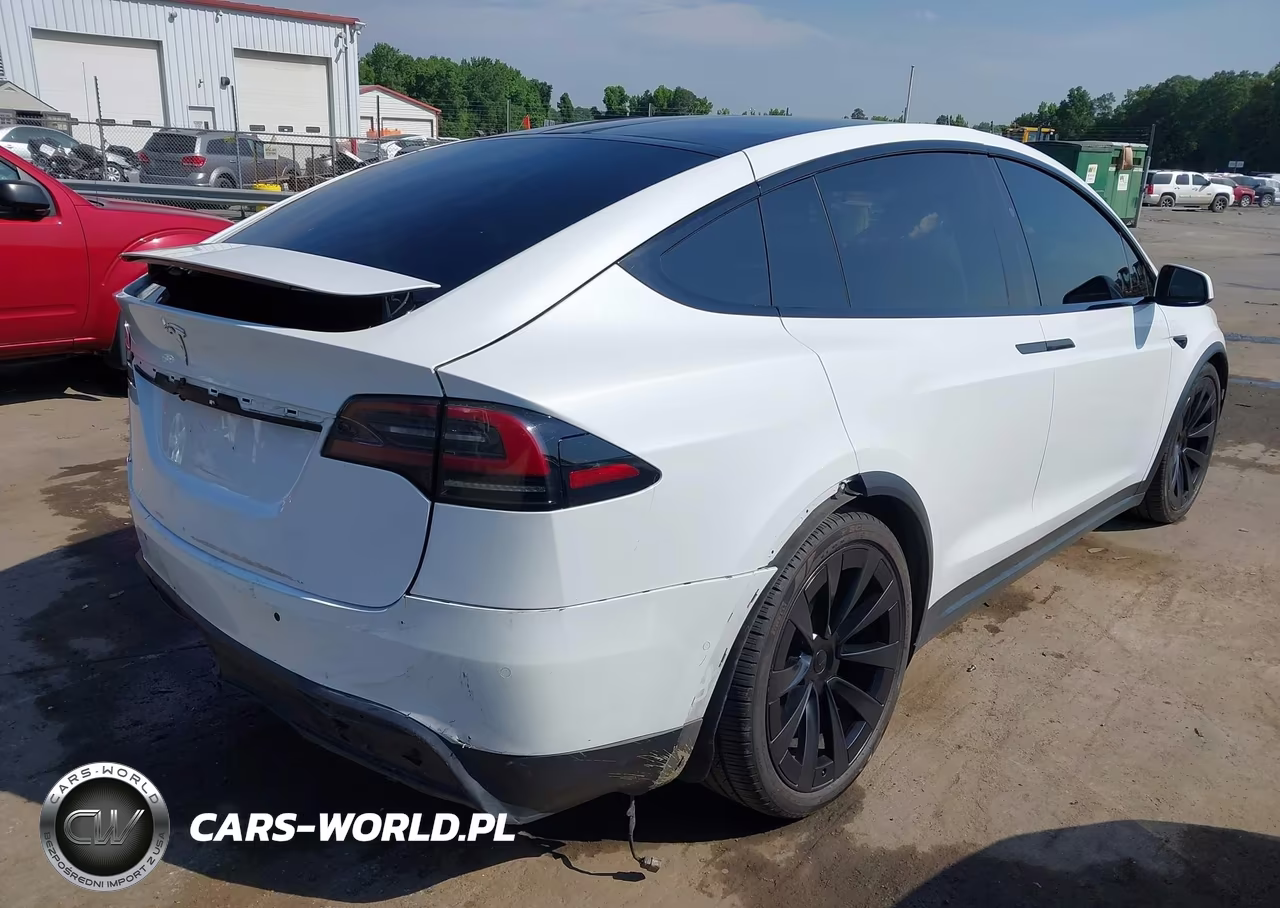 2022 Tesla Model X Dual Motor All-Wheel Drive VIN:7SAXCBE57NF361677 - 4