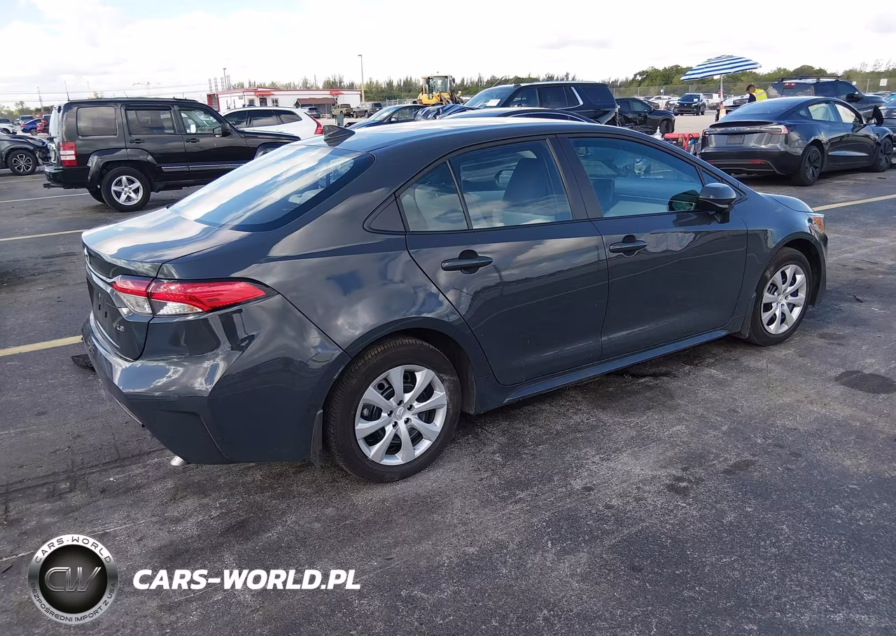 2026 Toyota Corolla Le VIN:5YFB4MDE7TP389367 - 4