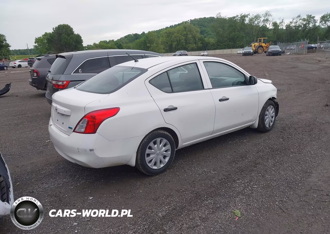 2012 Nissan Versa 1.6 S VIN:3N1CN7AP3CL939396 - 4