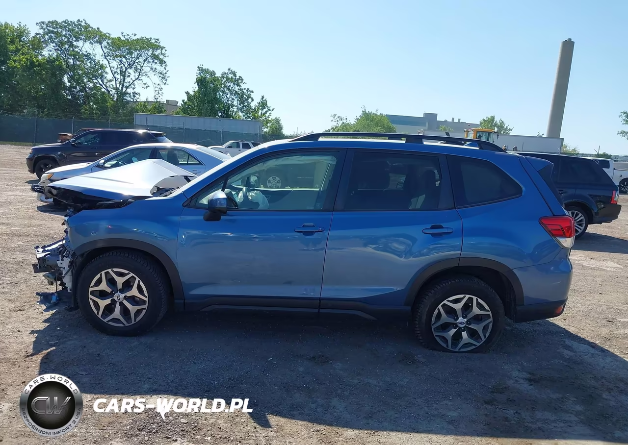 2020 Subaru Forester Premium VIN:JF2SKAJC5LH443978 - 14