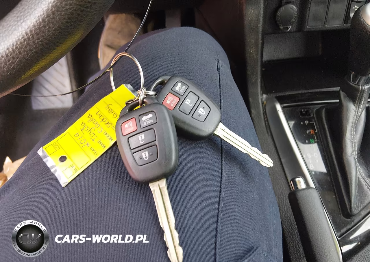 2019 Toyota Corolla L VIN:5YFBURHE8KP932280 - 11