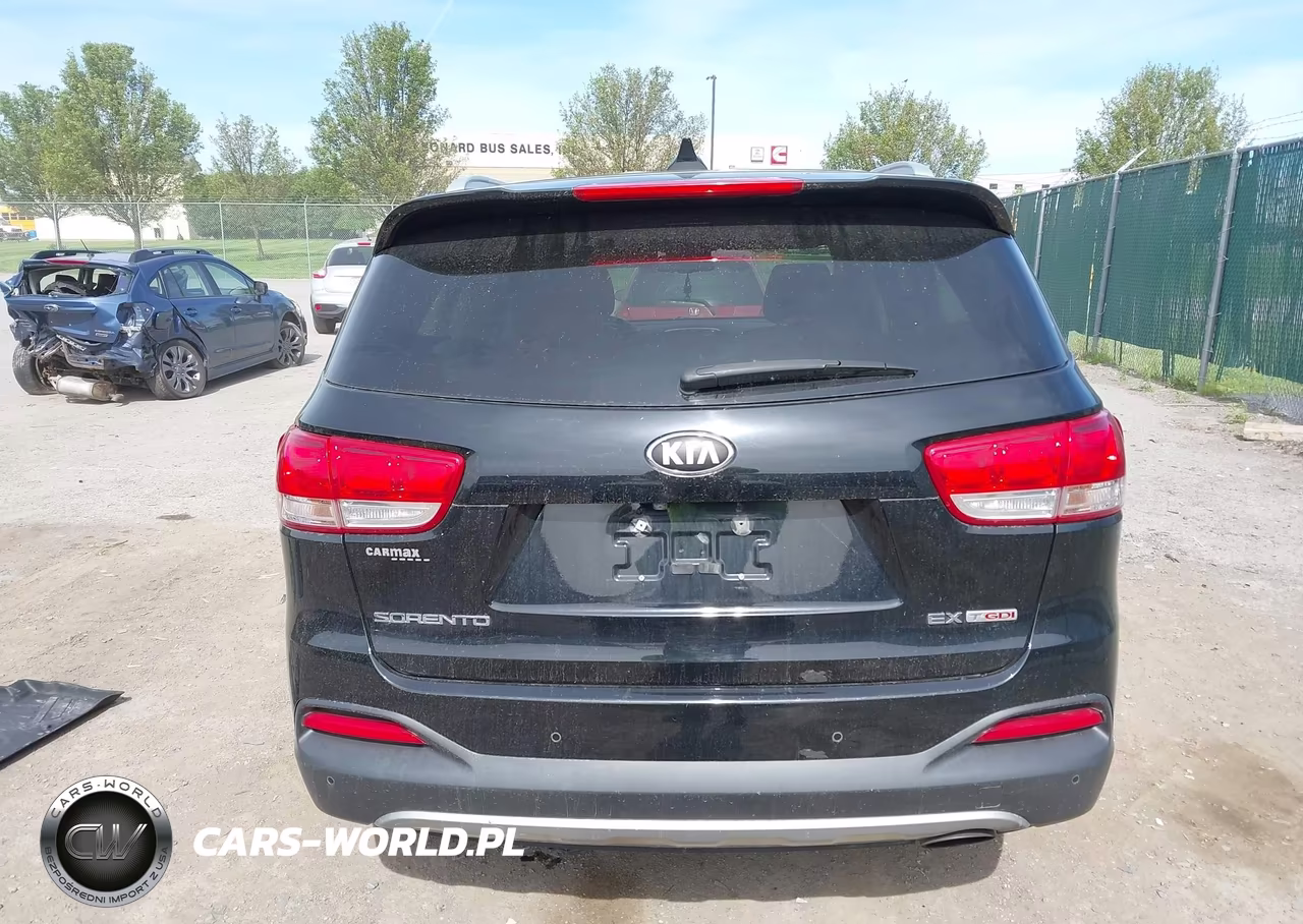 2016 Kia Sorento 2.0T Ex VIN:5XYPHDA11GG049749 - 16