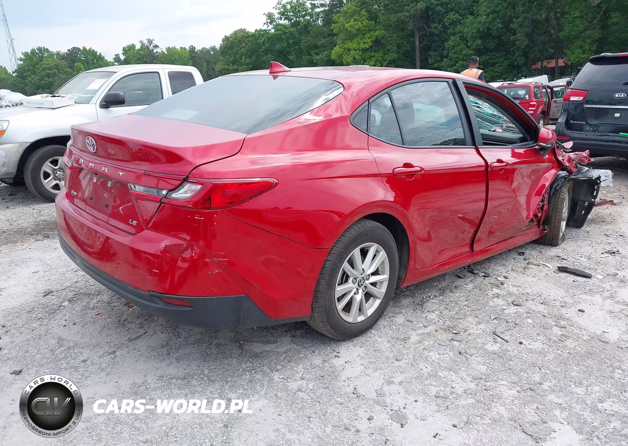 2025 Toyota Camry Le VIN:4T1DAACKXSU163666 - 4