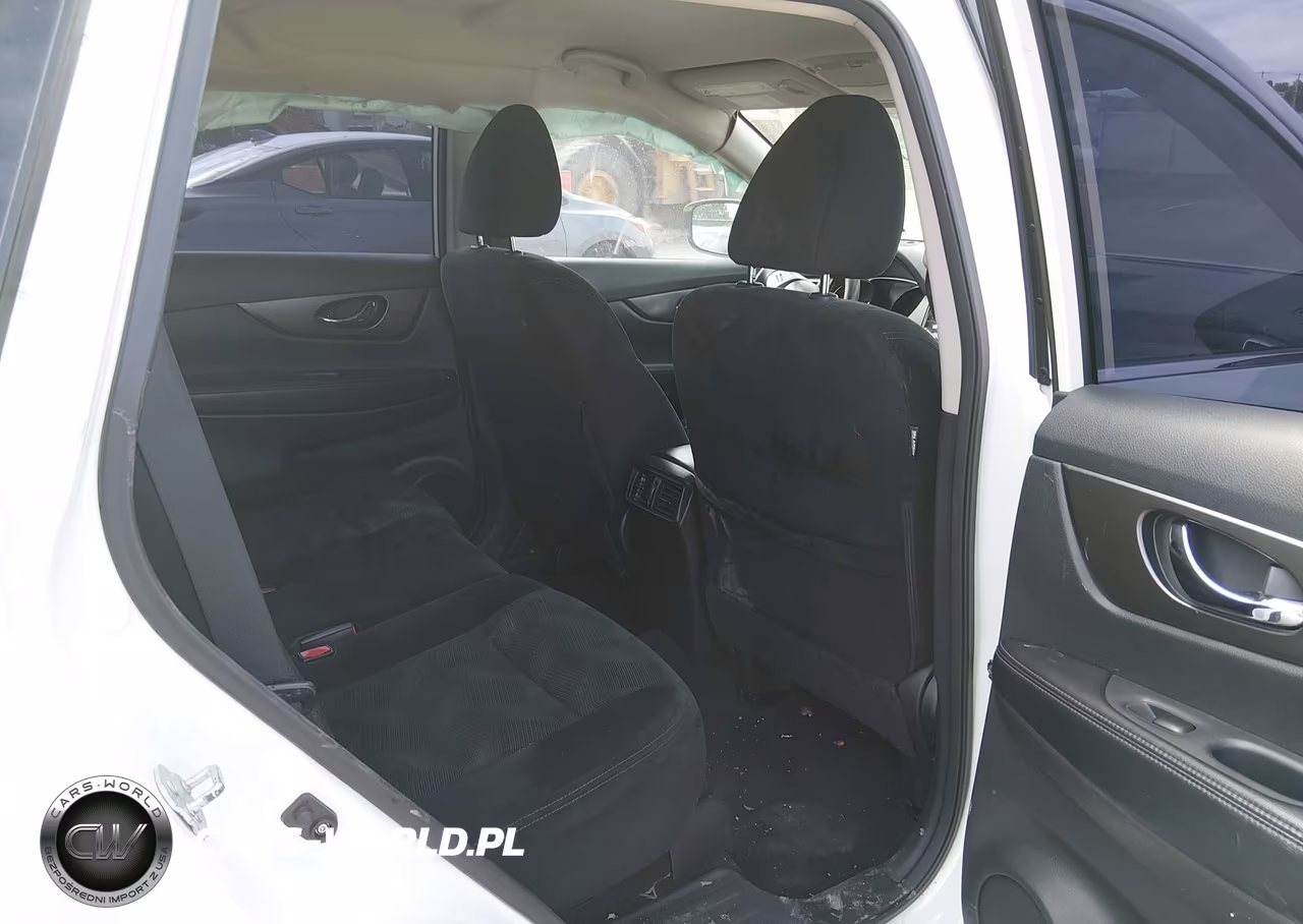 2015 Nissan Rogue S VIN:5N1AT2MT6FC771187 - 8