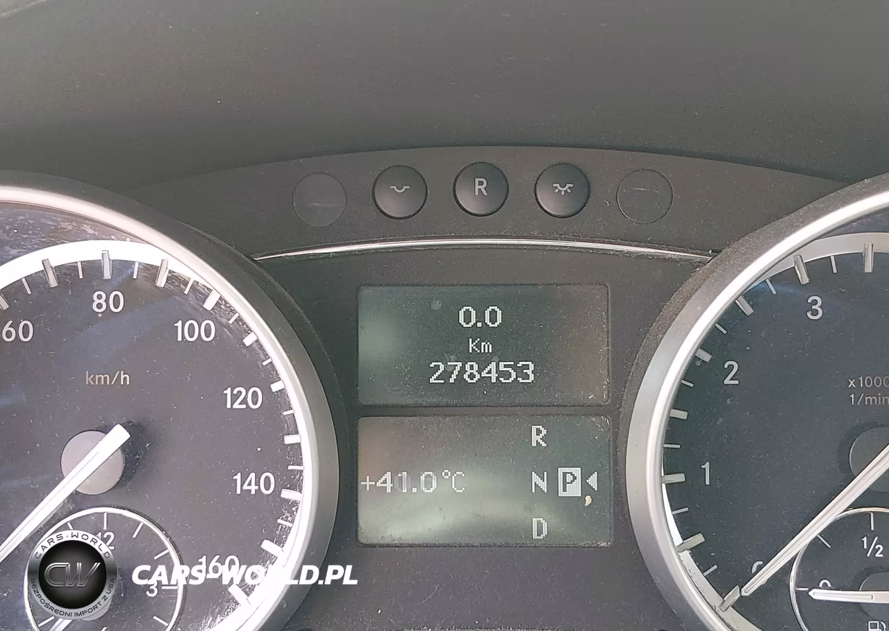 2012 Mercedes-Benz Gl 450 4Matic VIN:4JGBF7BE7CA790819 - 16