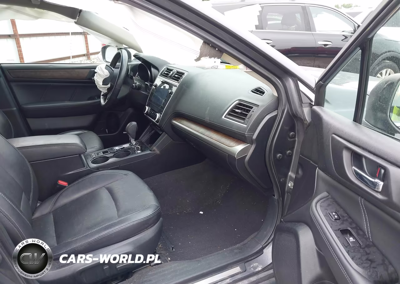 2018 Subaru Outback 2.5I Limited VIN:4S4BSANC9J3227355 - 5