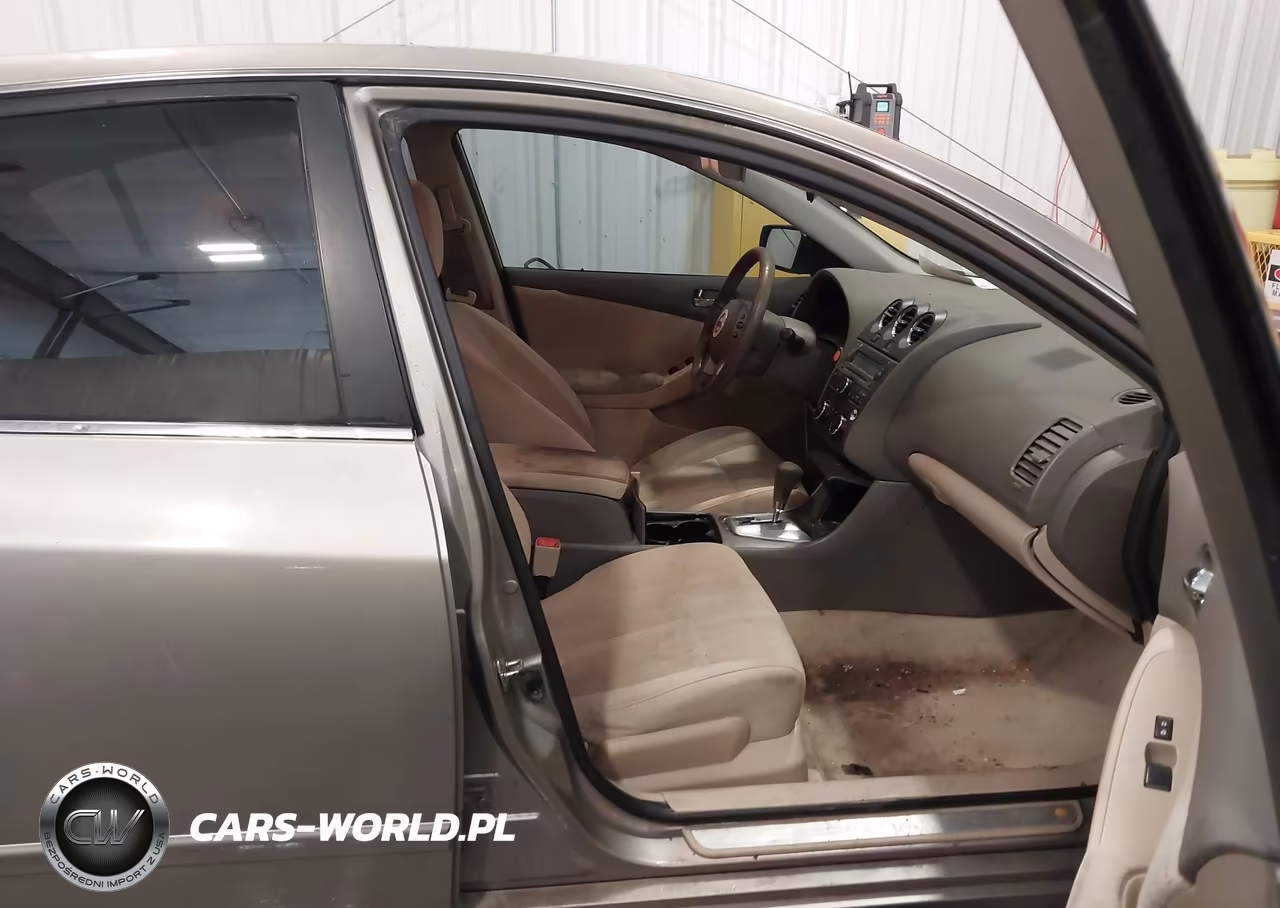 2012 Nissan Altima 2.5 S VIN:1N4AL2AP4CN430744 - 5