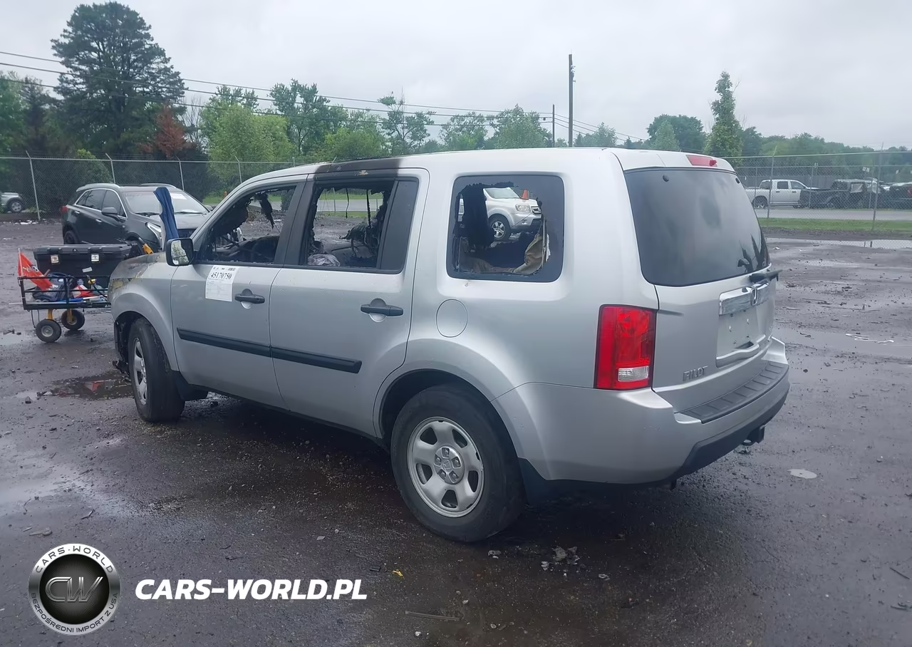 2011 Honda Pilot Lx VIN:5FNYF4H28BB059803 - 3