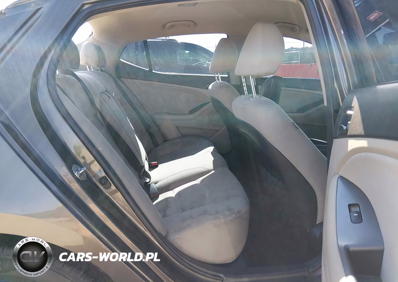 2014 Kia Optima Lx VIN:5XXGM4A71EG269927 - 8
