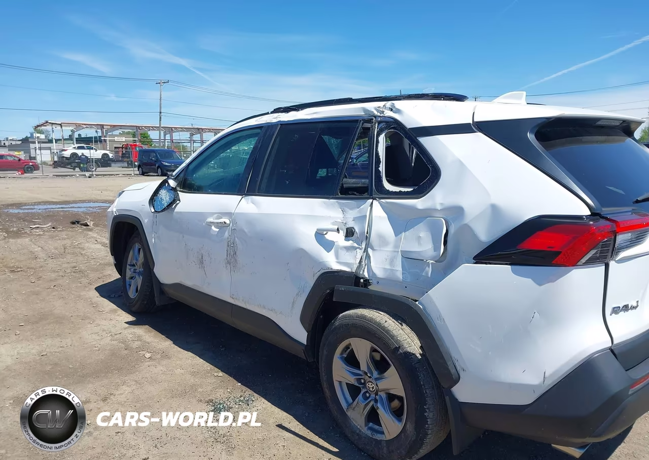 2024 Toyota Rav4 Xle VIN:2T3P1RFV7RC399597 - 19