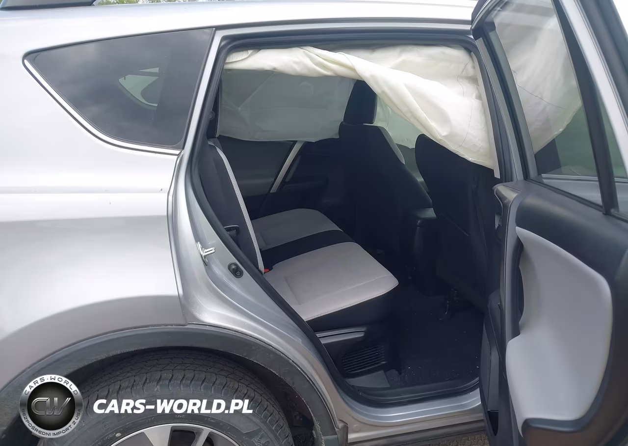 2018 Toyota Rav4 Hybrid Le VIN:JTMRJREVXJD203355 - 8
