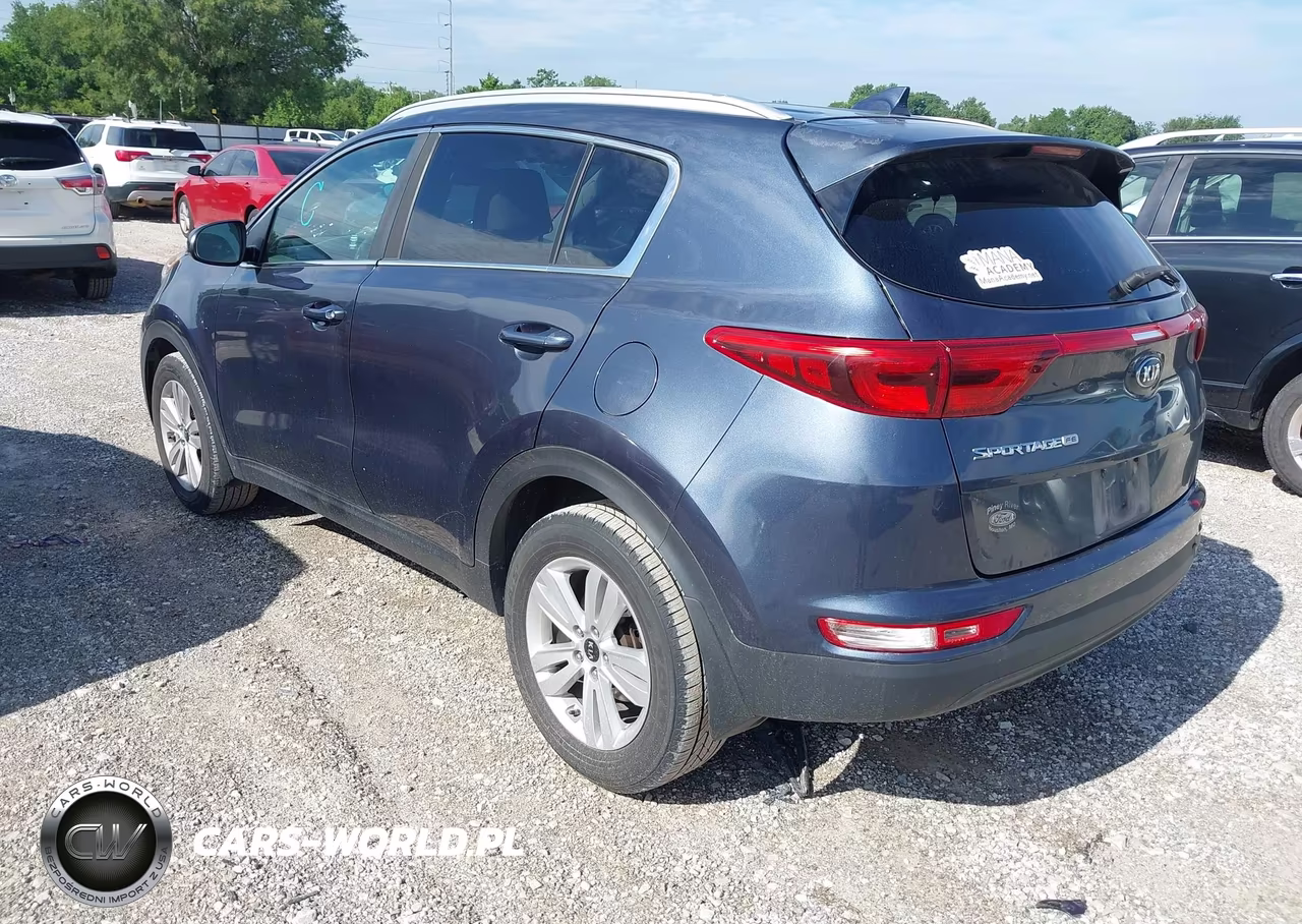 2018 Kia Sportage Lx VIN:KNDPM3AC1J7319977 - 3
