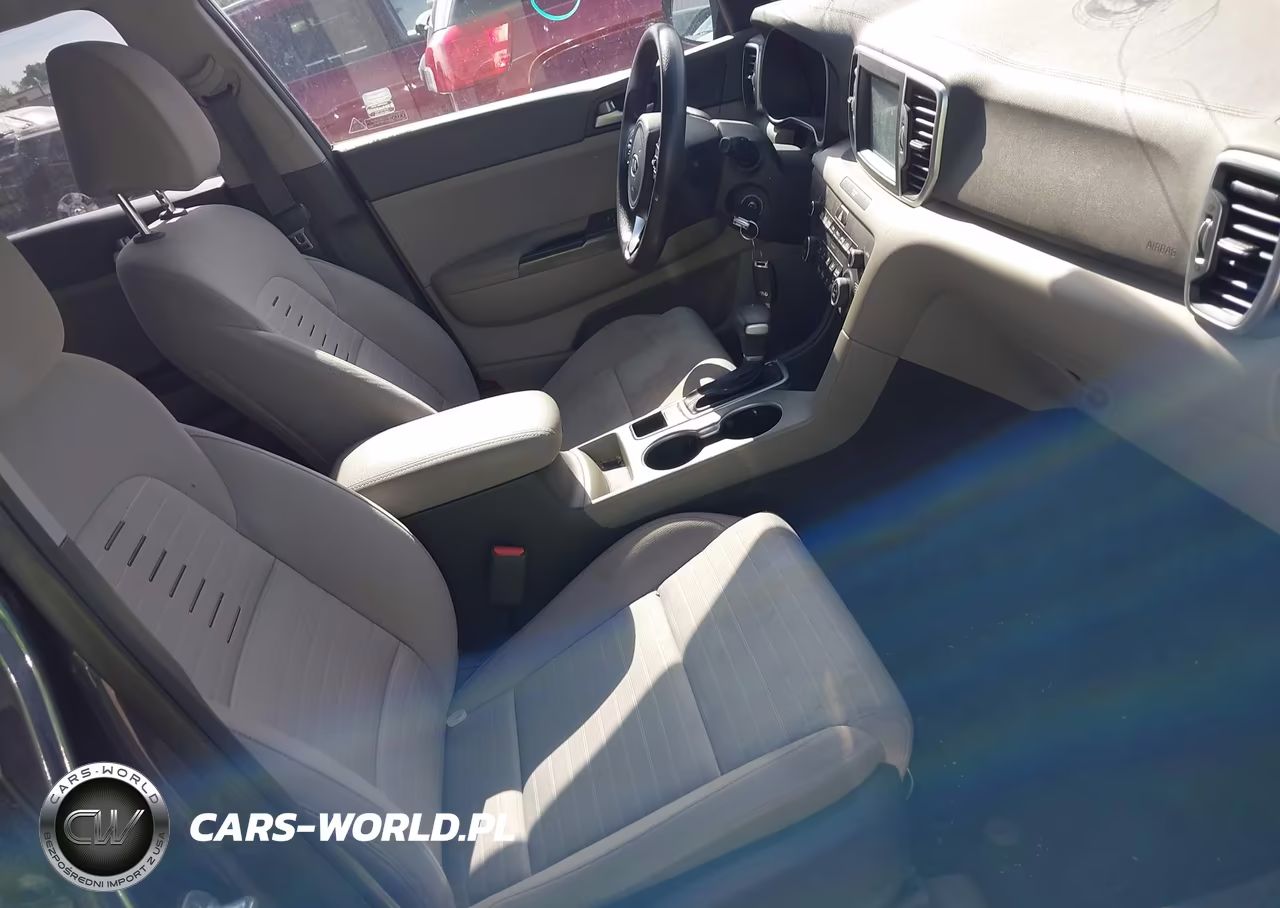 2018 Kia Sportage Lx VIN:KNDPM3AC1J7319977 - 5