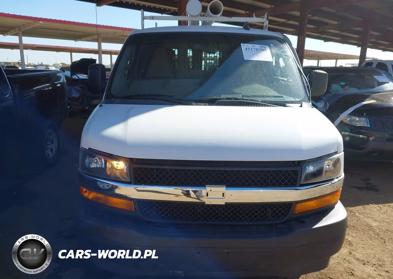 2018 Chevrolet Express 2500 Work Van VIN:1GCWGAFG5J1269025 - 12