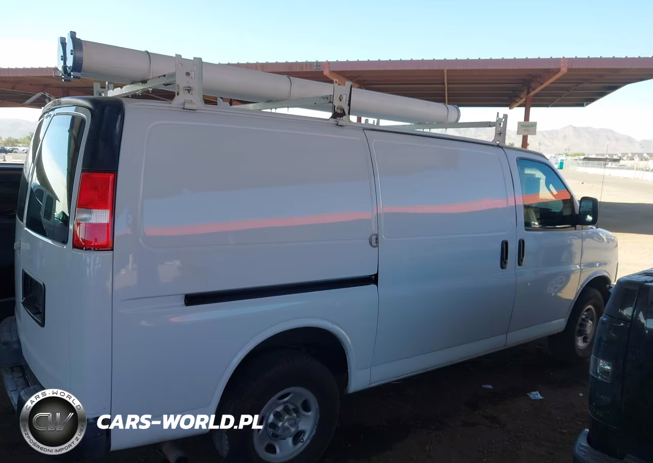 2018 Chevrolet Express 2500 Work Van VIN:1GCWGAFG5J1269025 - 13