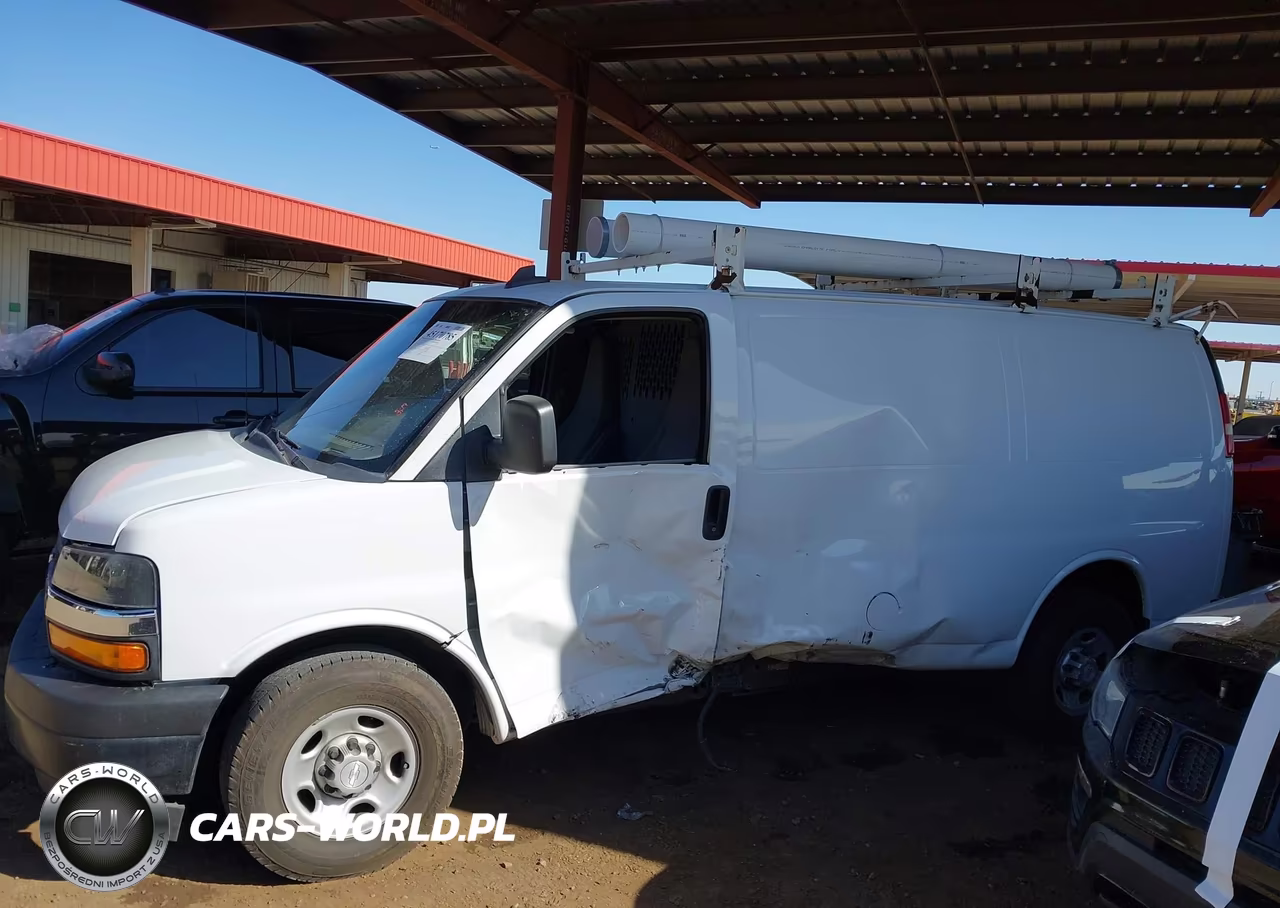 2018 Chevrolet Express 2500 Work Van VIN:1GCWGAFG5J1269025 - 14