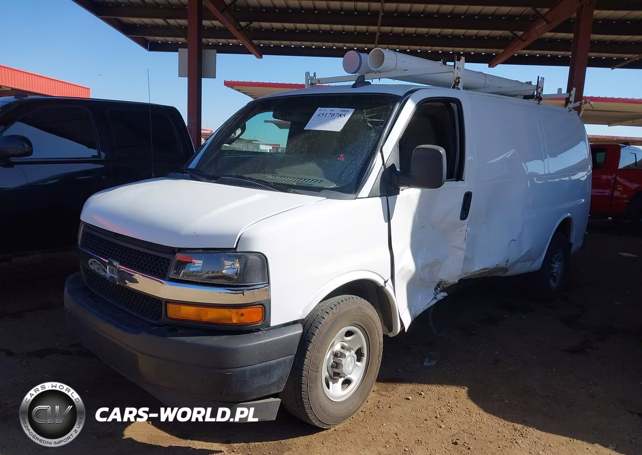2018 Chevrolet Express 2500 Work Van VIN:1GCWGAFG5J1269025 - 2