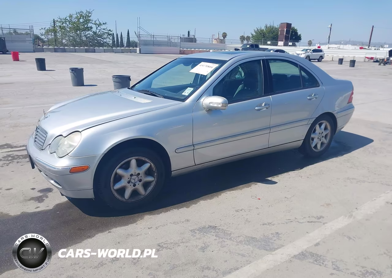 2002 Mercedes-Benz C 240 VIN:WDBRF61J22F274749 - 2