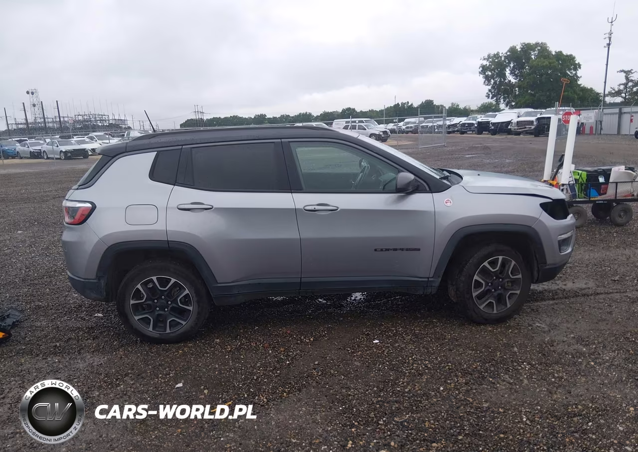 2019 Jeep Compass Trailhawk 4X4 VIN:3C4NJDDB6KT739529 - 14