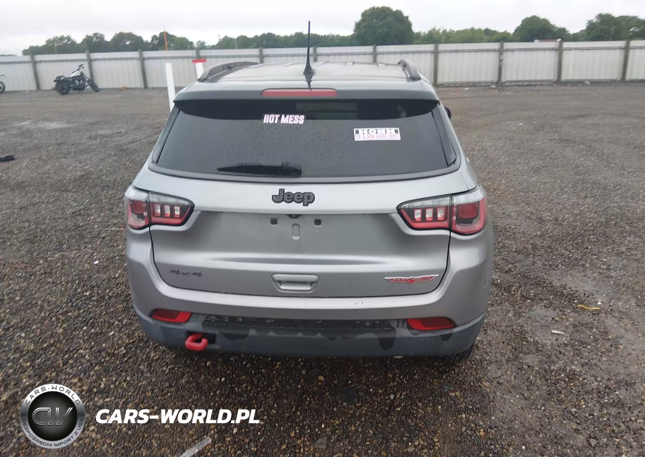 2019 Jeep Compass Trailhawk 4X4 VIN:3C4NJDDB6KT739529 - 17