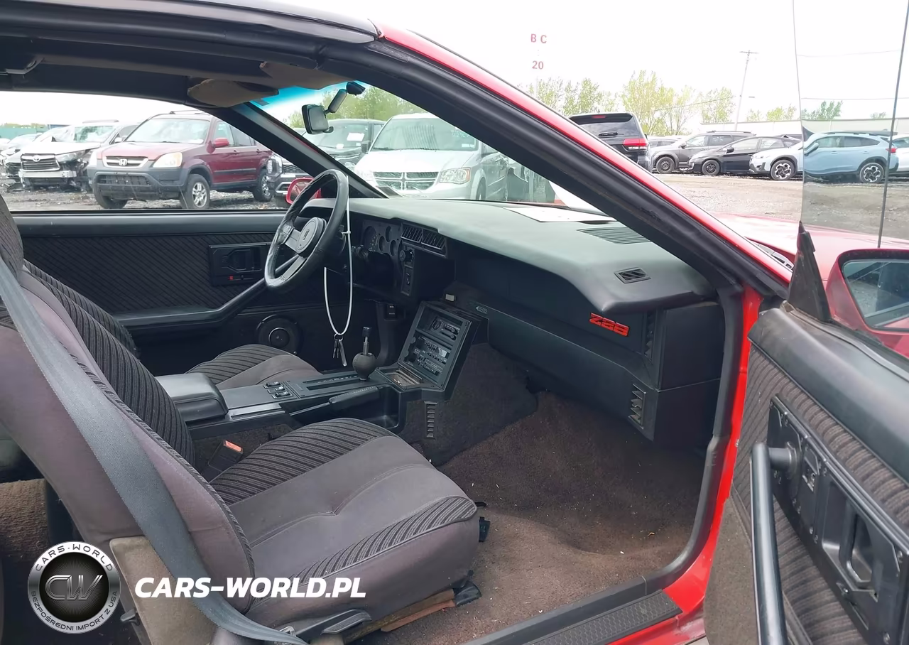 1984 Chevrolet Camaro VIN:1G1AP87H7EL211186 - 5