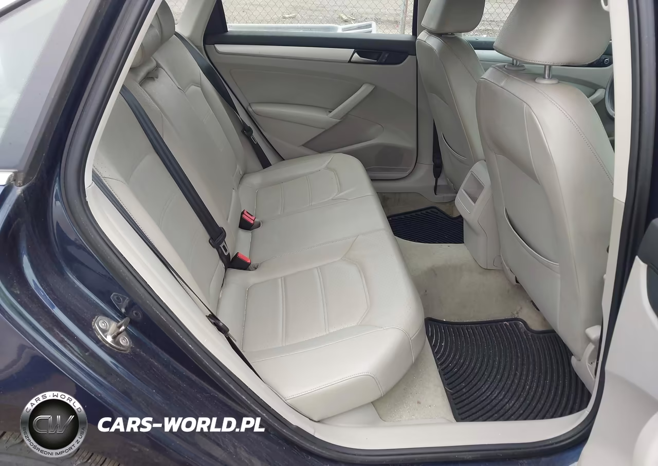 2012 Volkswagen Passat 2.0L Tdi Se VIN:1VWBN7A32CC096788 - 8