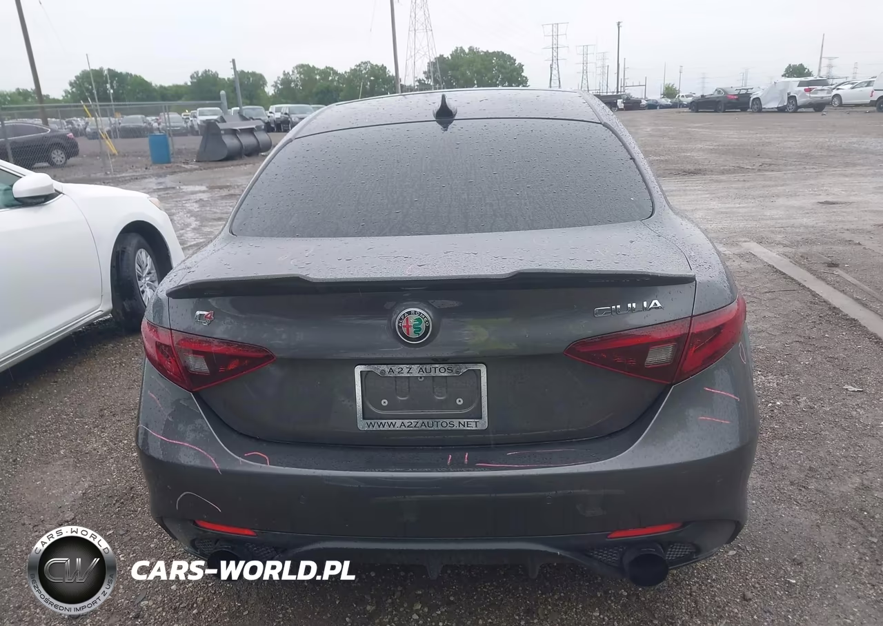 2018 Alfa Romeo Giulia Ti Sport Awd VIN:ZARFAEEN7J7572285 - 16