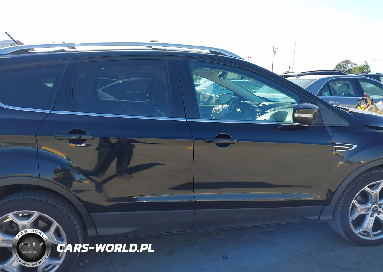 2018 Ford Escape Titanium VIN:1FMCU0J99JUA57088 - 13