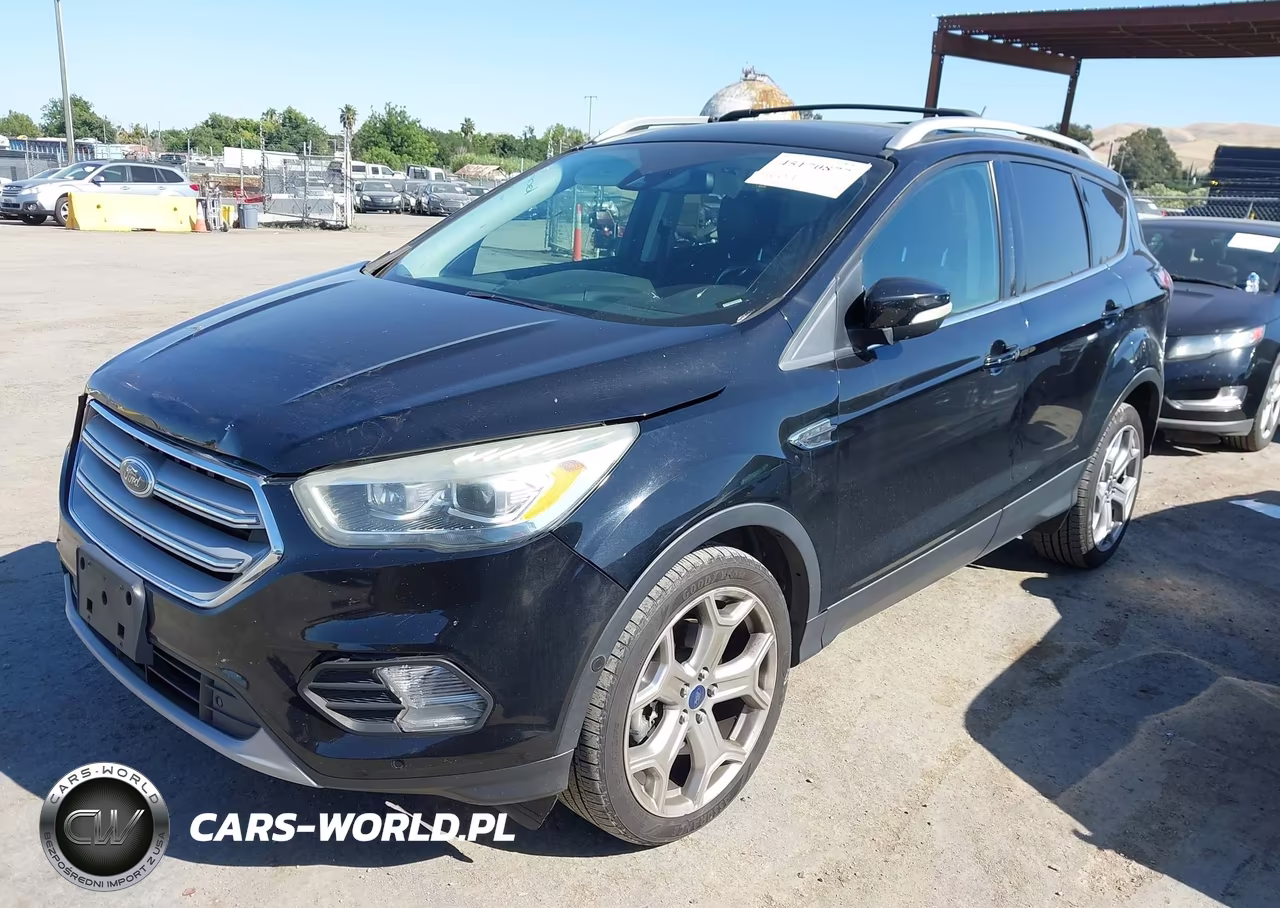 2018 Ford Escape Titanium VIN:1FMCU0J99JUA57088 - 2