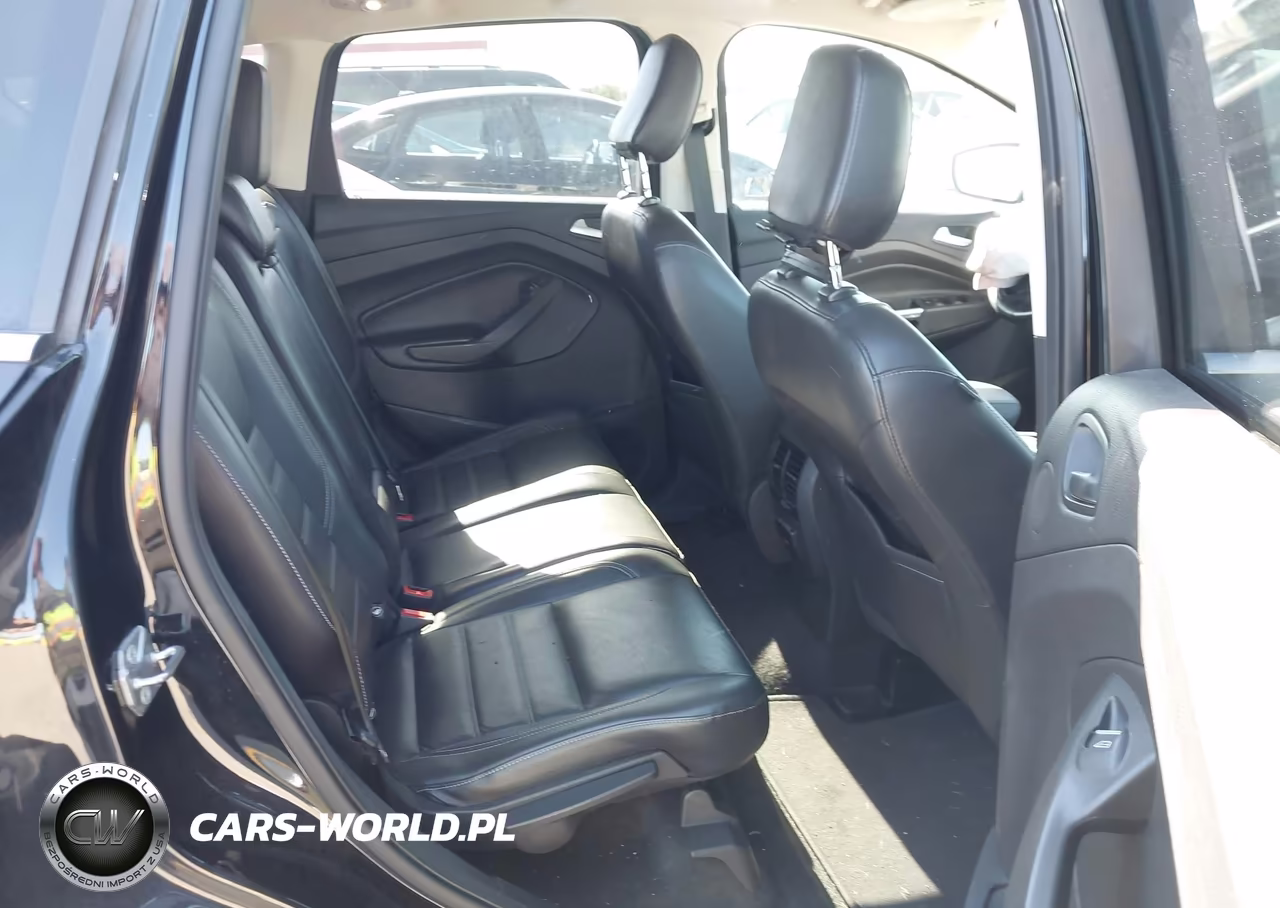 2018 Ford Escape Titanium VIN:1FMCU0J99JUA57088 - 8