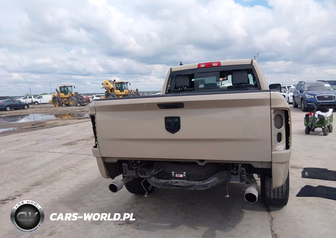 2019 Ram 1500 Classic Warlock 4X2 6'4 Box VIN:1C6RR6GT6KS734012 - 17