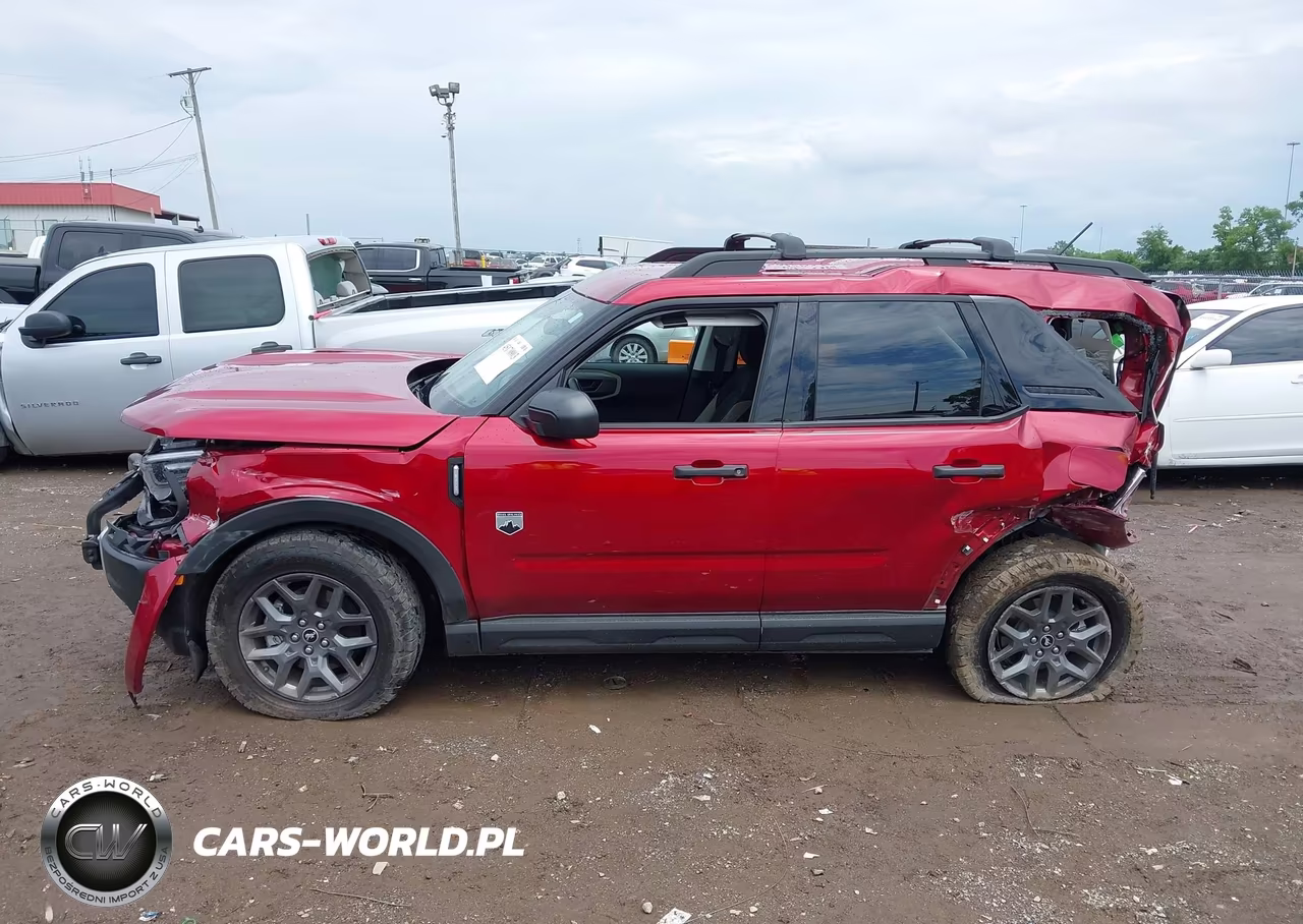 2025 Ford Bronco Sport Big Bend VIN:3FMCR9BN6SRE70550 - 14