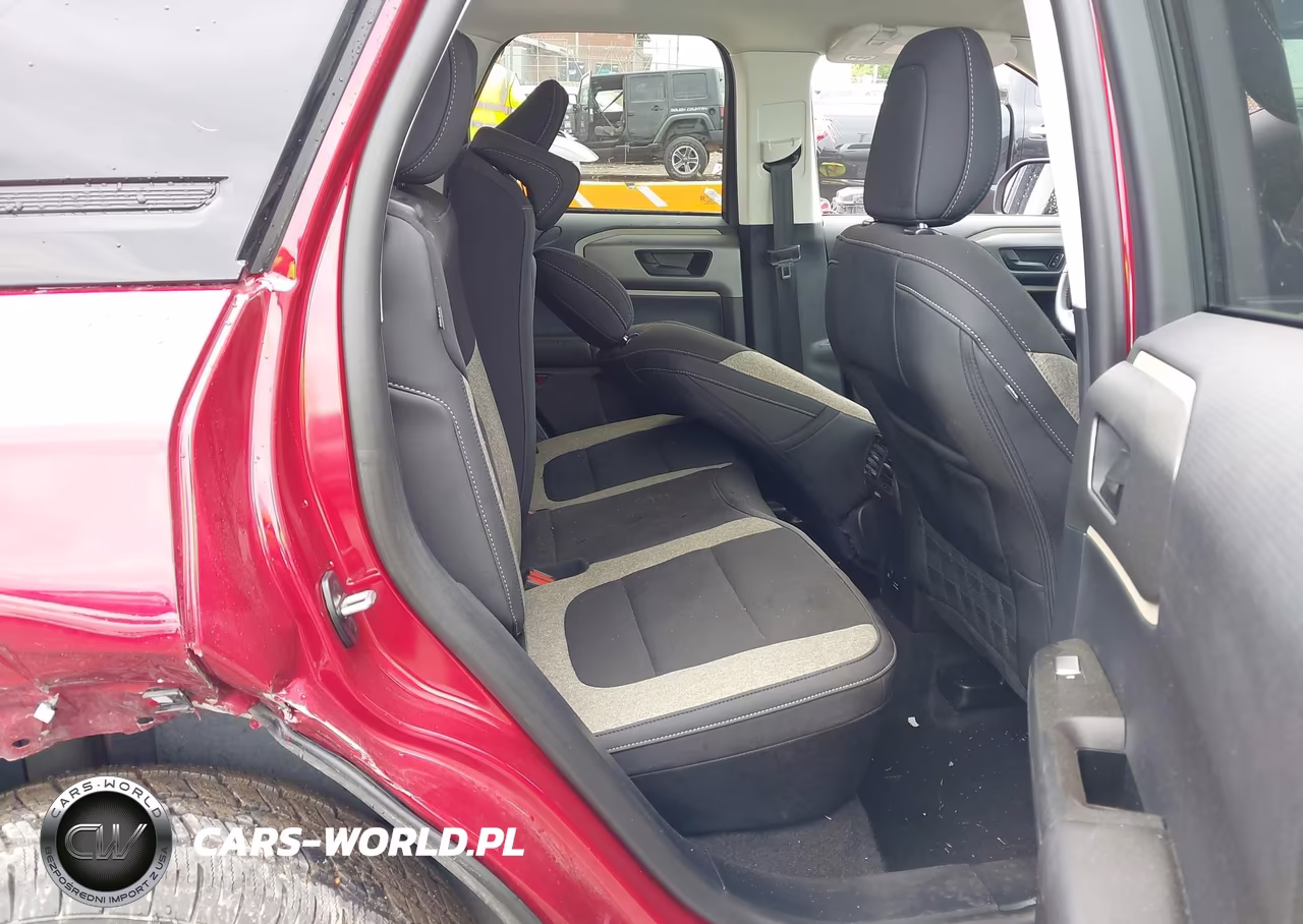 2025 Ford Bronco Sport Big Bend VIN:3FMCR9BN6SRE70550 - 8