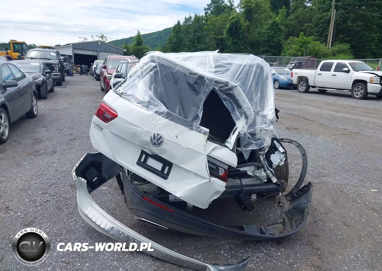 2019 Volkswagen Tiguan 2.0T S VIN:3VV0B7AX5KM007123 - 17