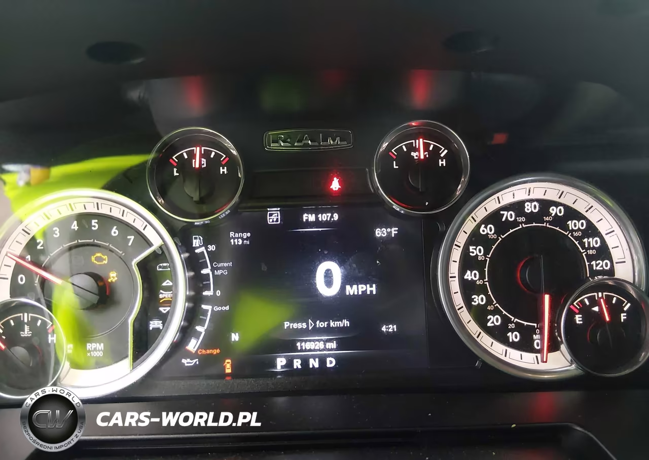 2015 Ram 1500 Laramie VIN:1C6RR7NT0FS586051 - 7