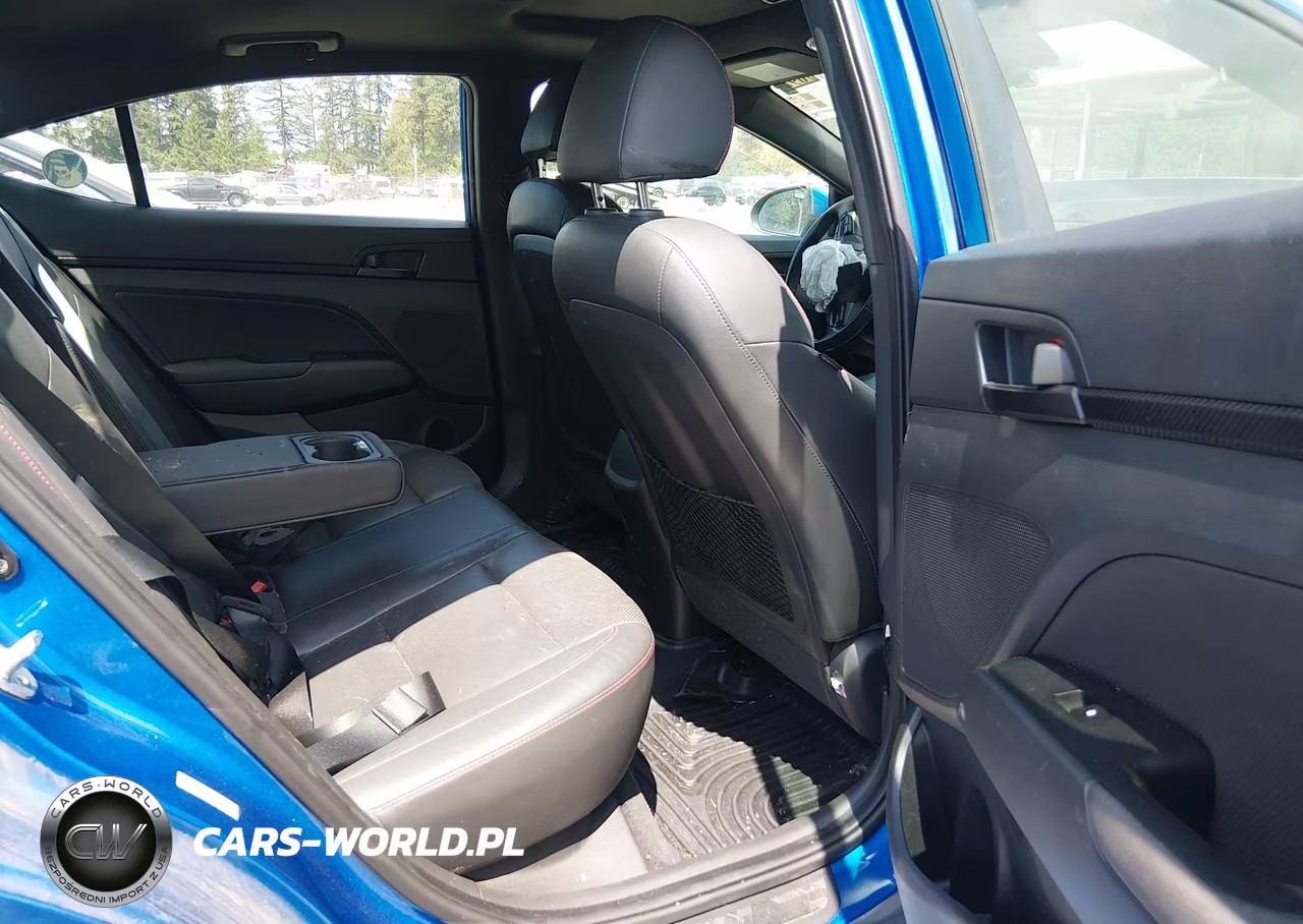 2018 Hyundai Elantra Sport VIN:KMHD04LB7JU451826 - 8