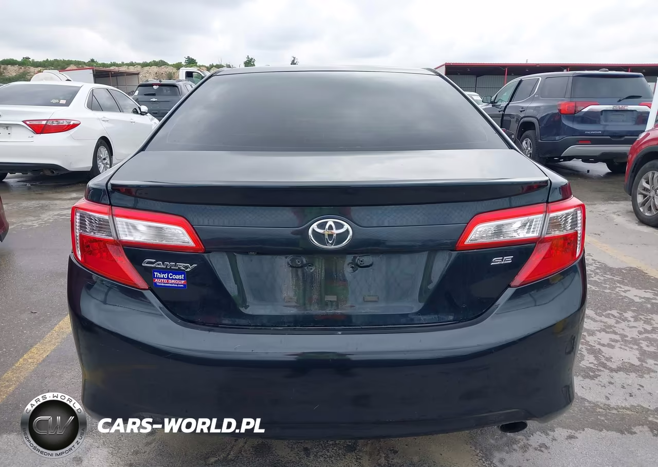 2014 Toyota Camry Se VIN:4T1BF1FK5EU869503 - 16