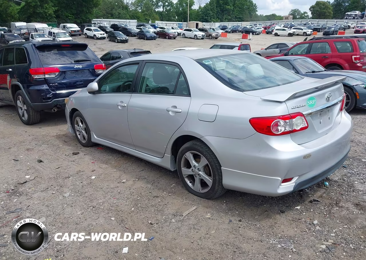 2011 Toyota Corolla S VIN:2T1BU4EE5BC615774 - 3