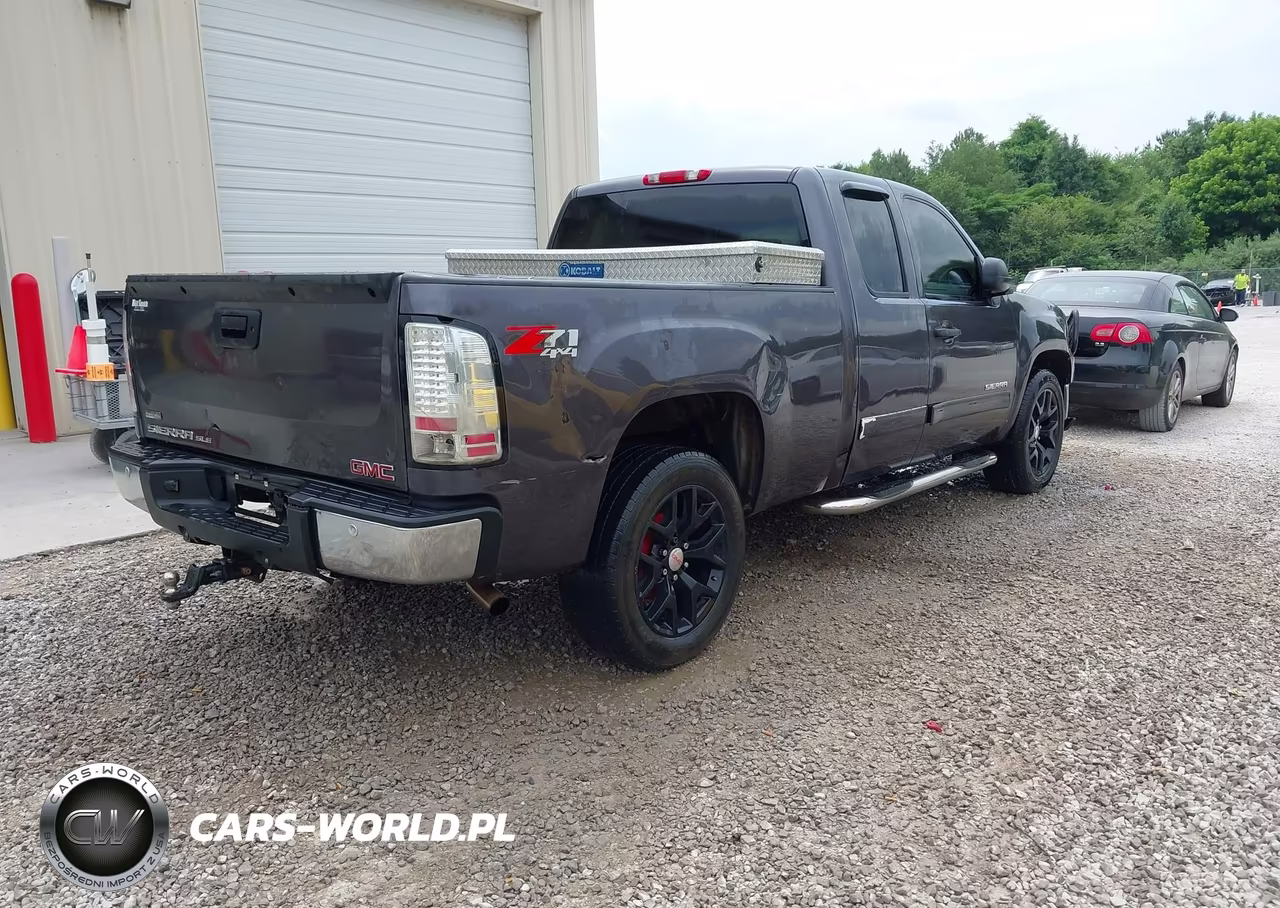 2010 GMC Sierra 1500 Sle VIN:1GTSKVE38AZ294439 - 4