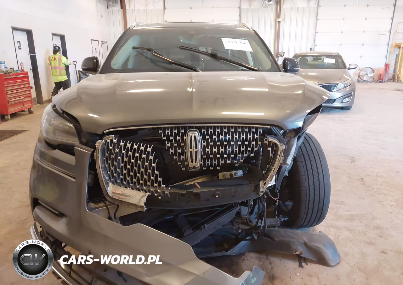 2023 Lincoln Aviator Reserve VIN:5LM5J7XC2PGL22466 - 12