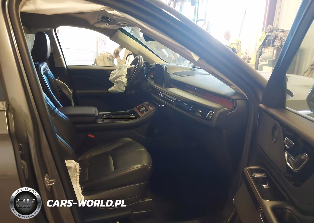 2023 Lincoln Aviator Reserve VIN:5LM5J7XC2PGL22466 - 5