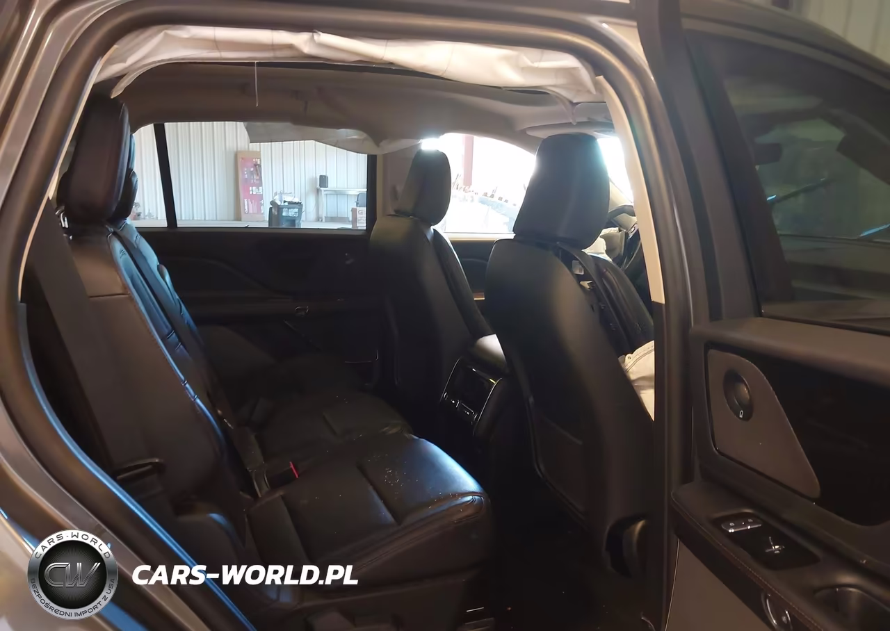 2023 Lincoln Aviator Reserve VIN:5LM5J7XC2PGL22466 - 8
