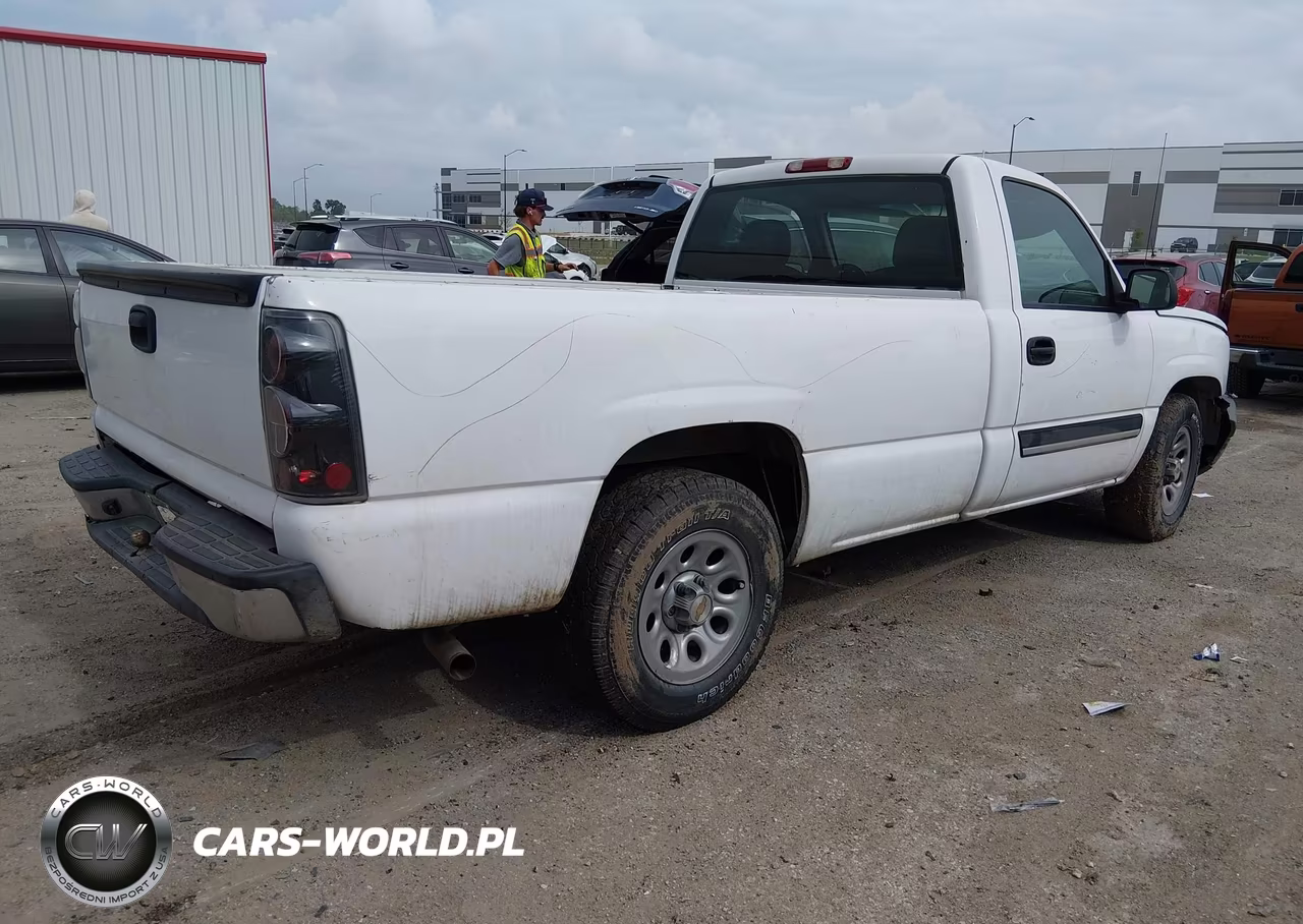 2005 Chevrolet Silverado 1500 VIN:1GCEC14X95Z104466 - 4